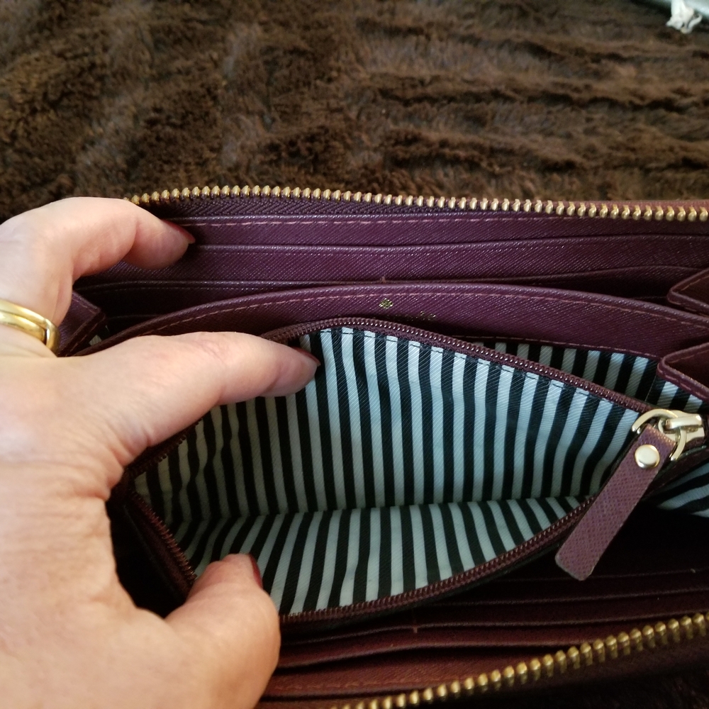 EUC Kate Spade Burgundy Leather Wallet - Picture 7 of 9